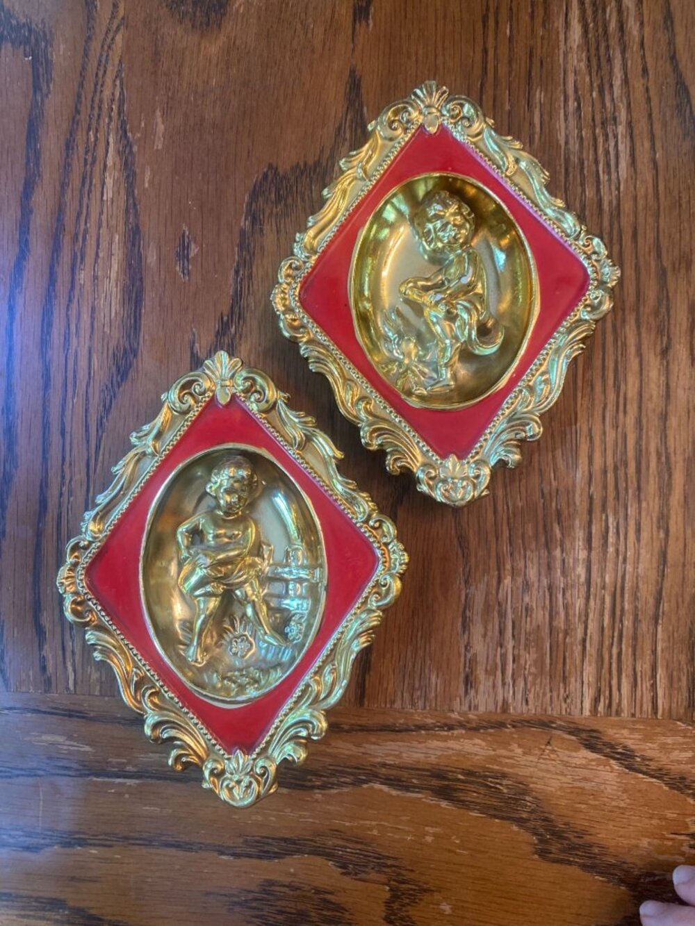 Vintage Set Of 2 MCM Ardco Gold Red Guild Diamond Shaped Cherubs Ceramic Wall Ar